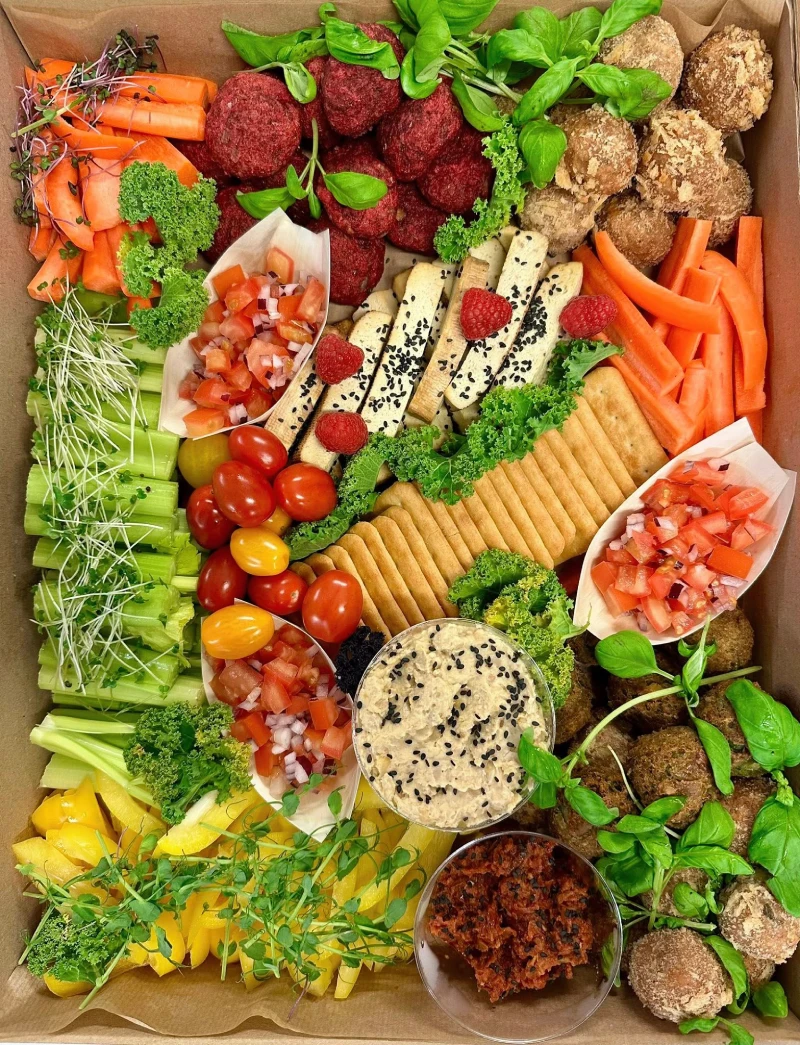 catering box wegański